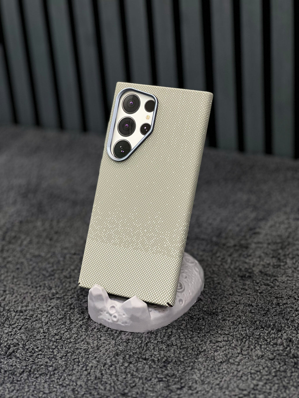 Beige Elegance Case