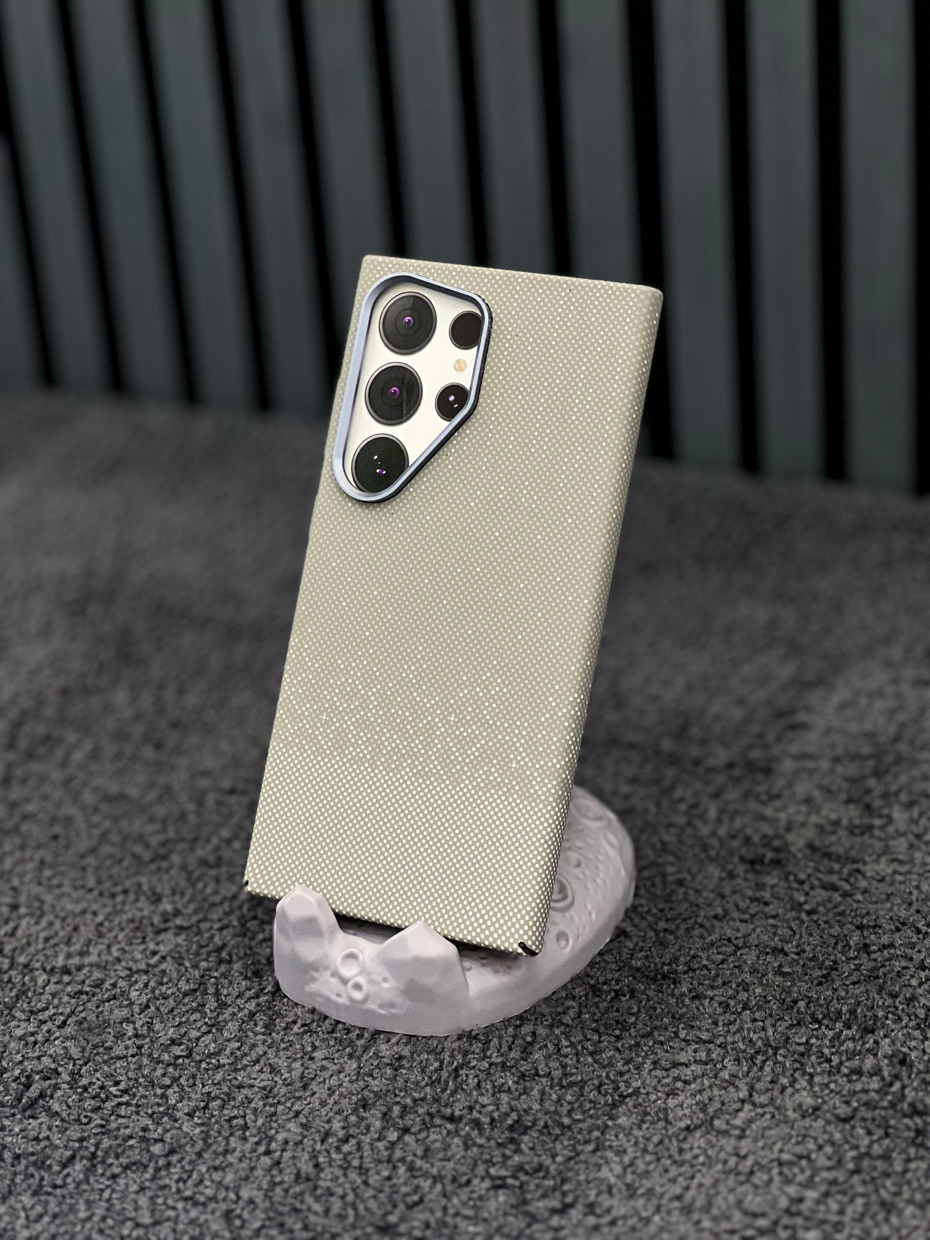 Beige Elegance Case
