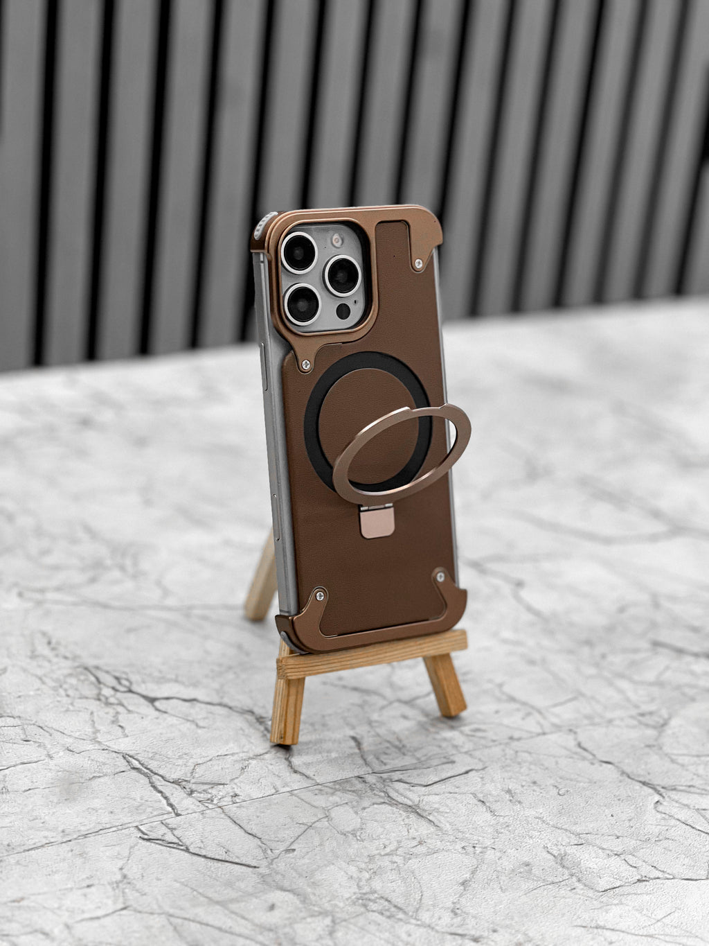 Leather Metal Magsafe