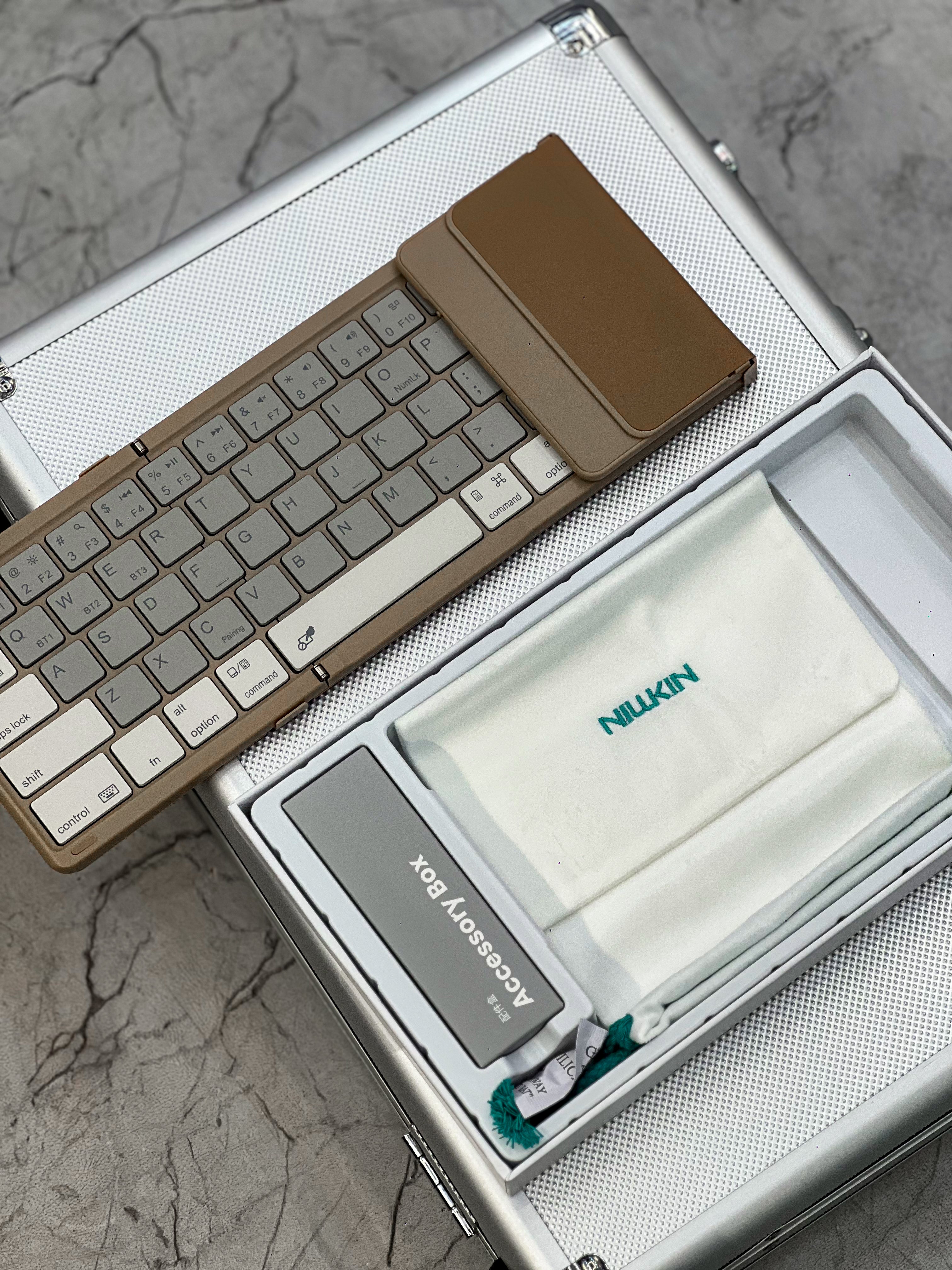 Cube Pocket Keyboard