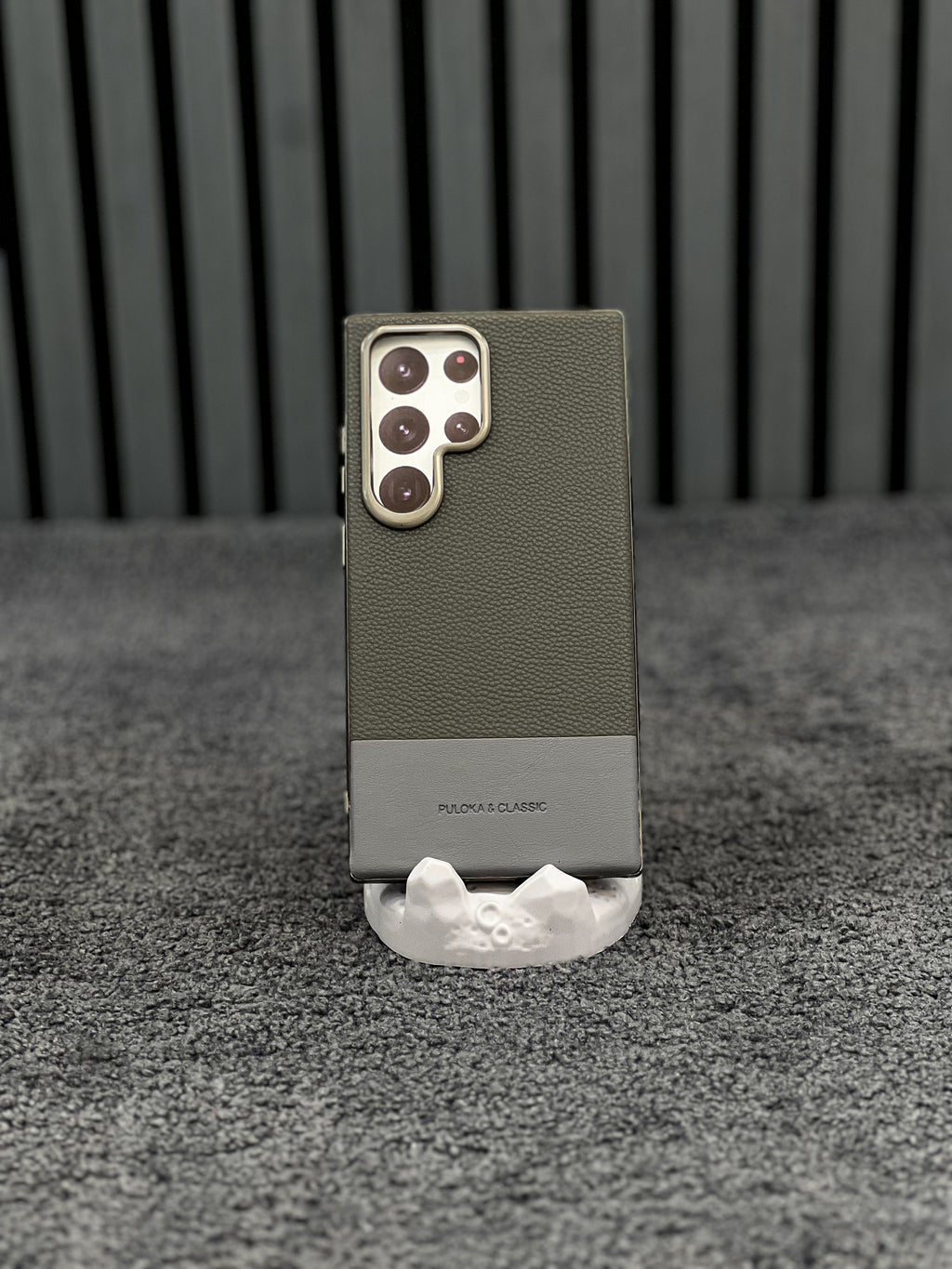 Puloka Leather Case