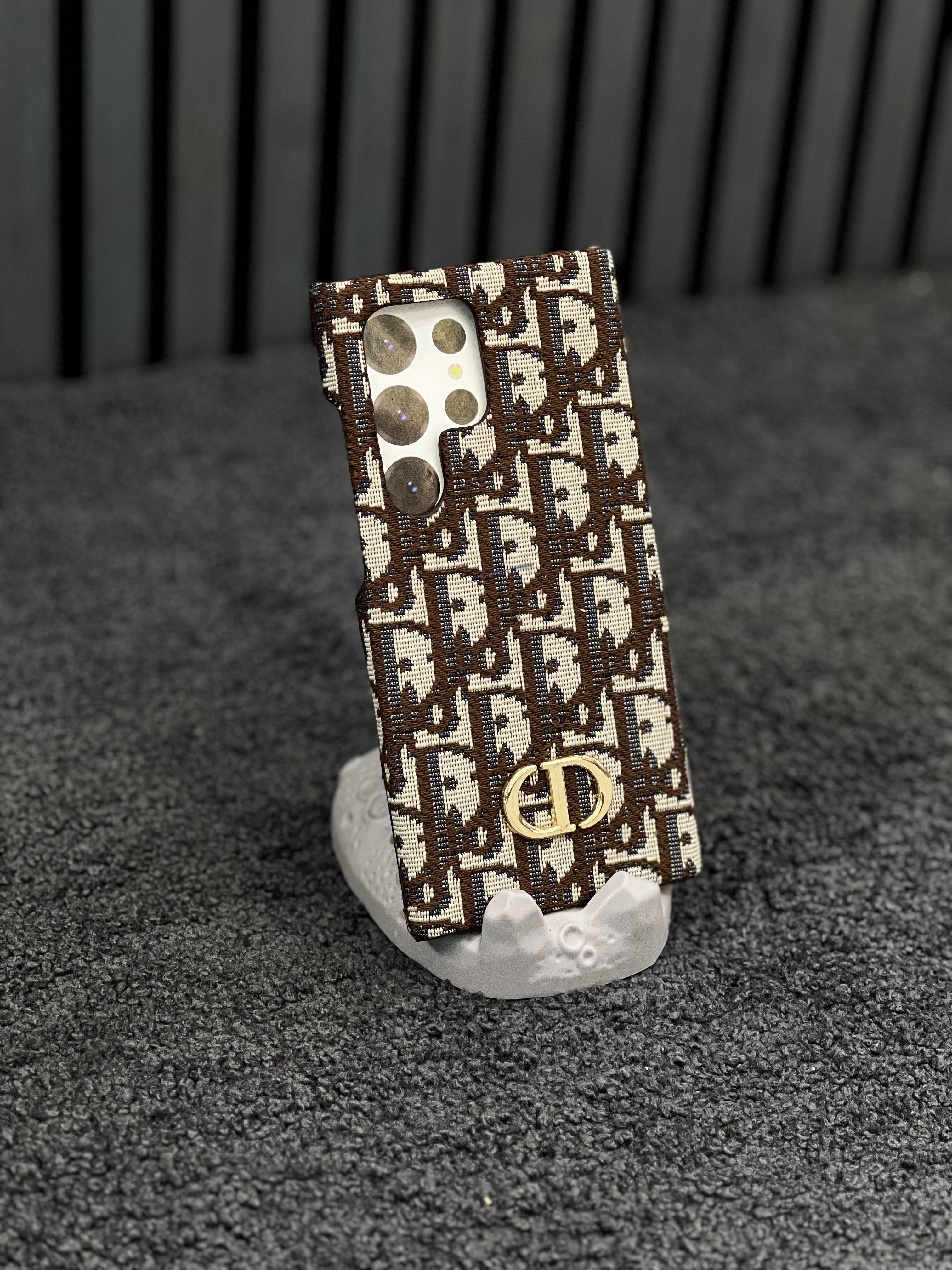 Dior Case