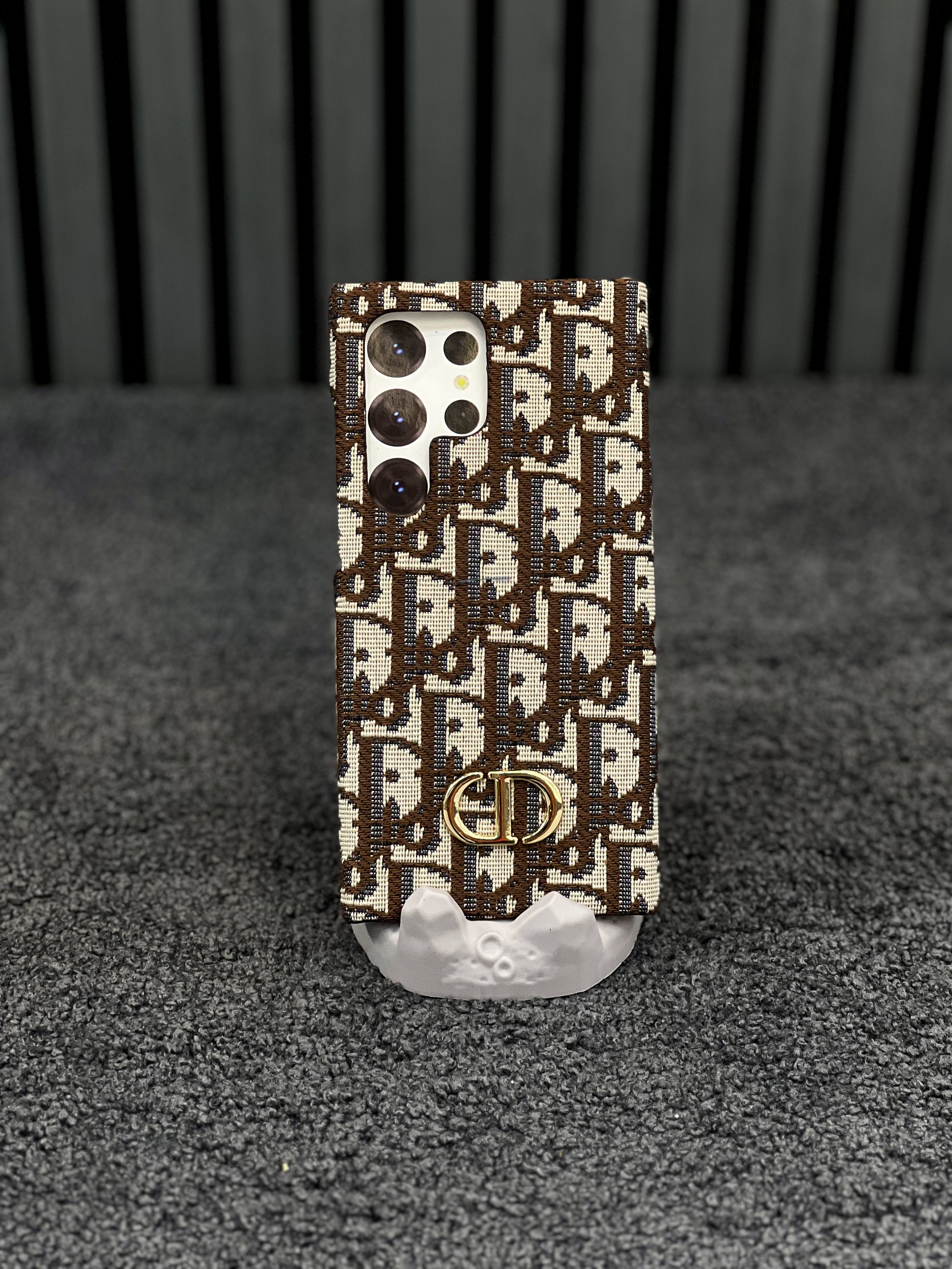 Dior Case
