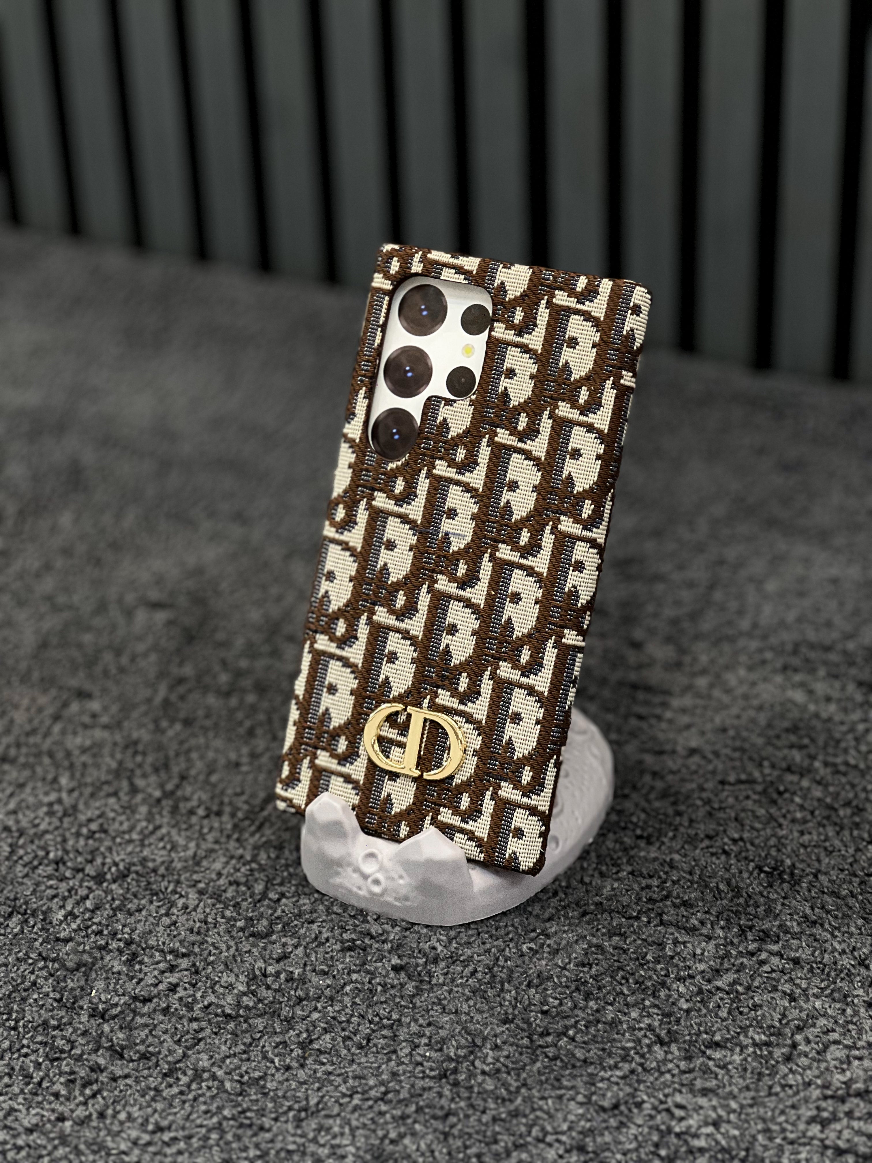 Dior Case