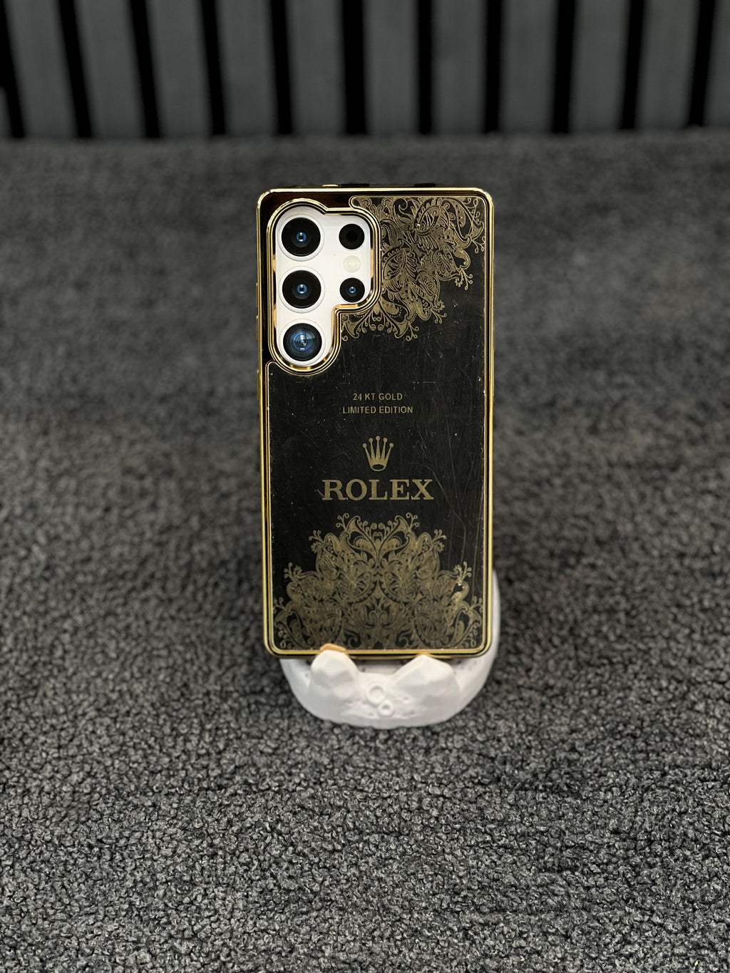 Golden Concept Case