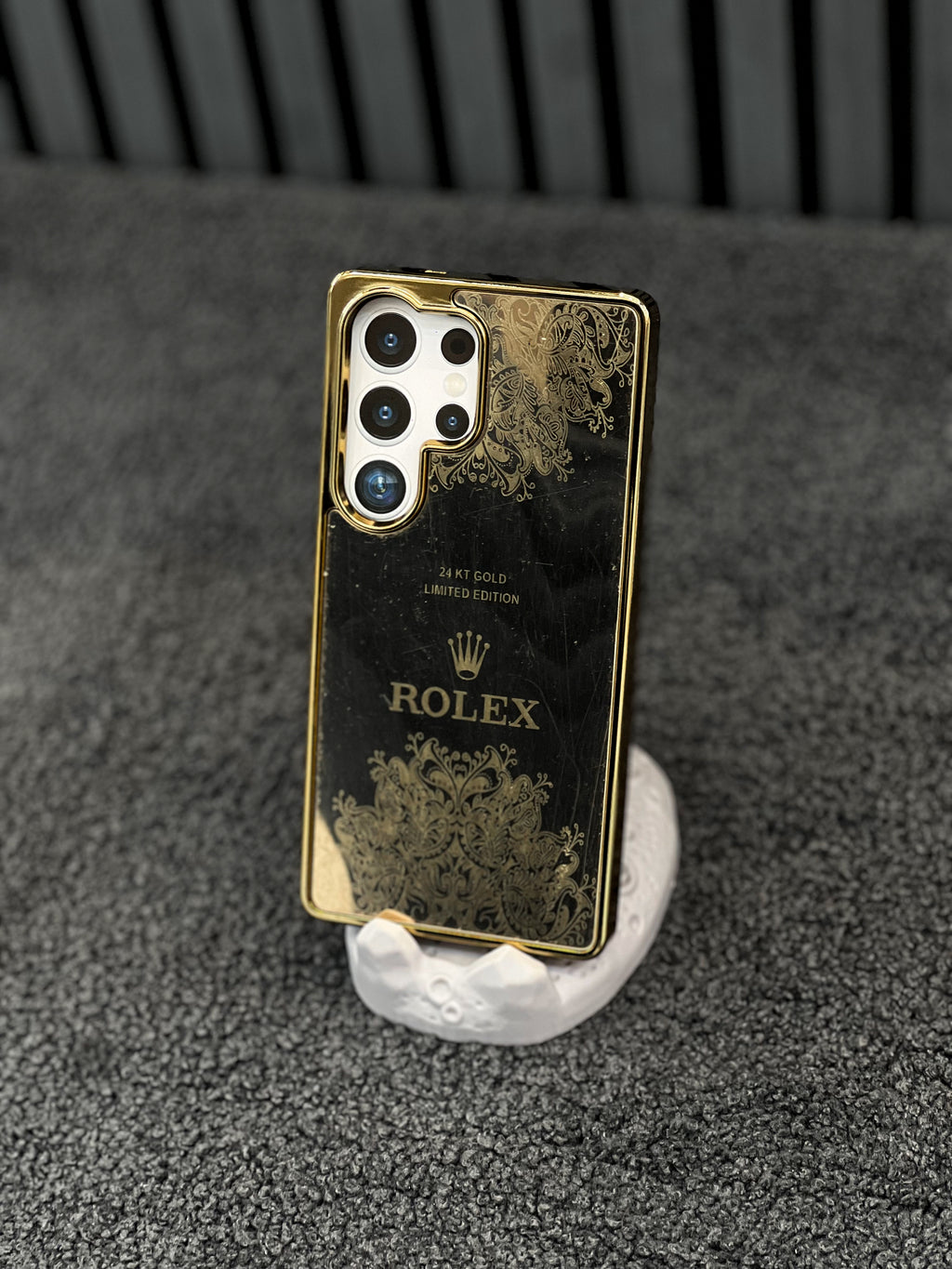 Golden Concept Case