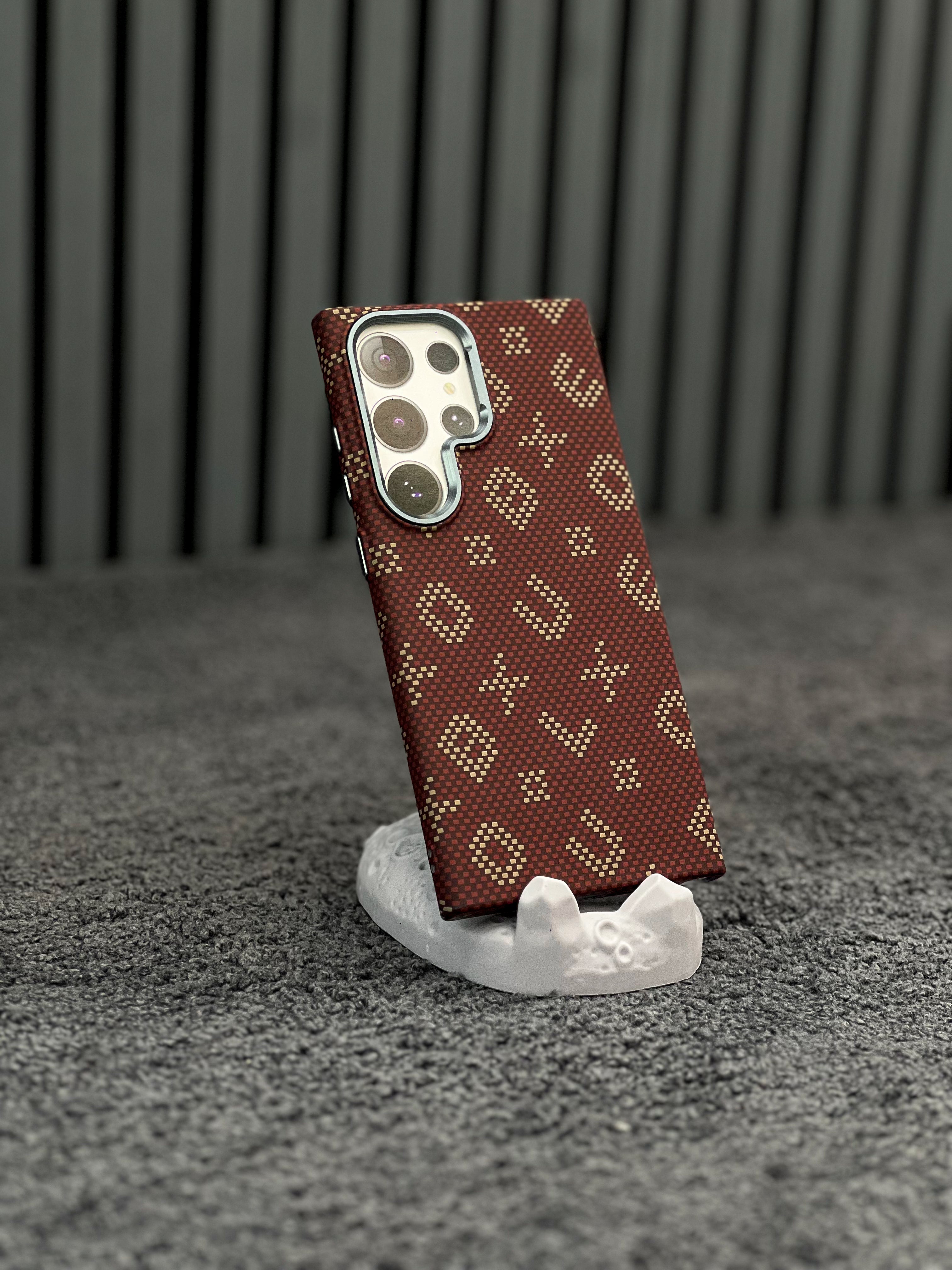 Classic Luxo Red Case