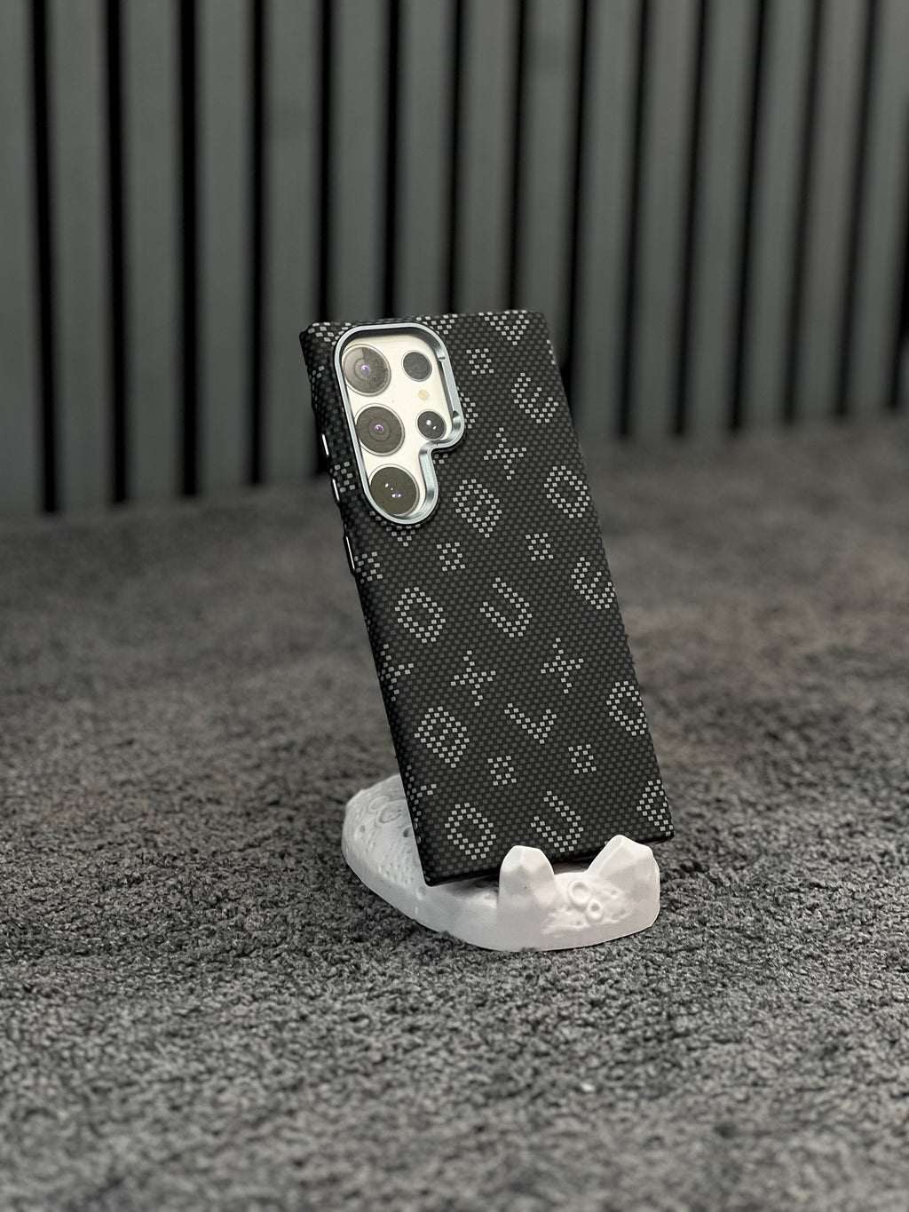Classic Luxo Grey Case