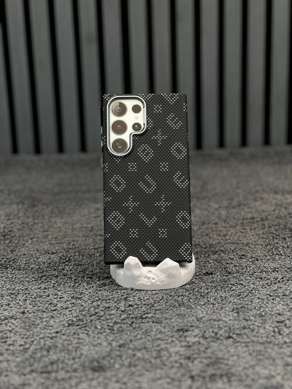 Classic Luxo Grey Case