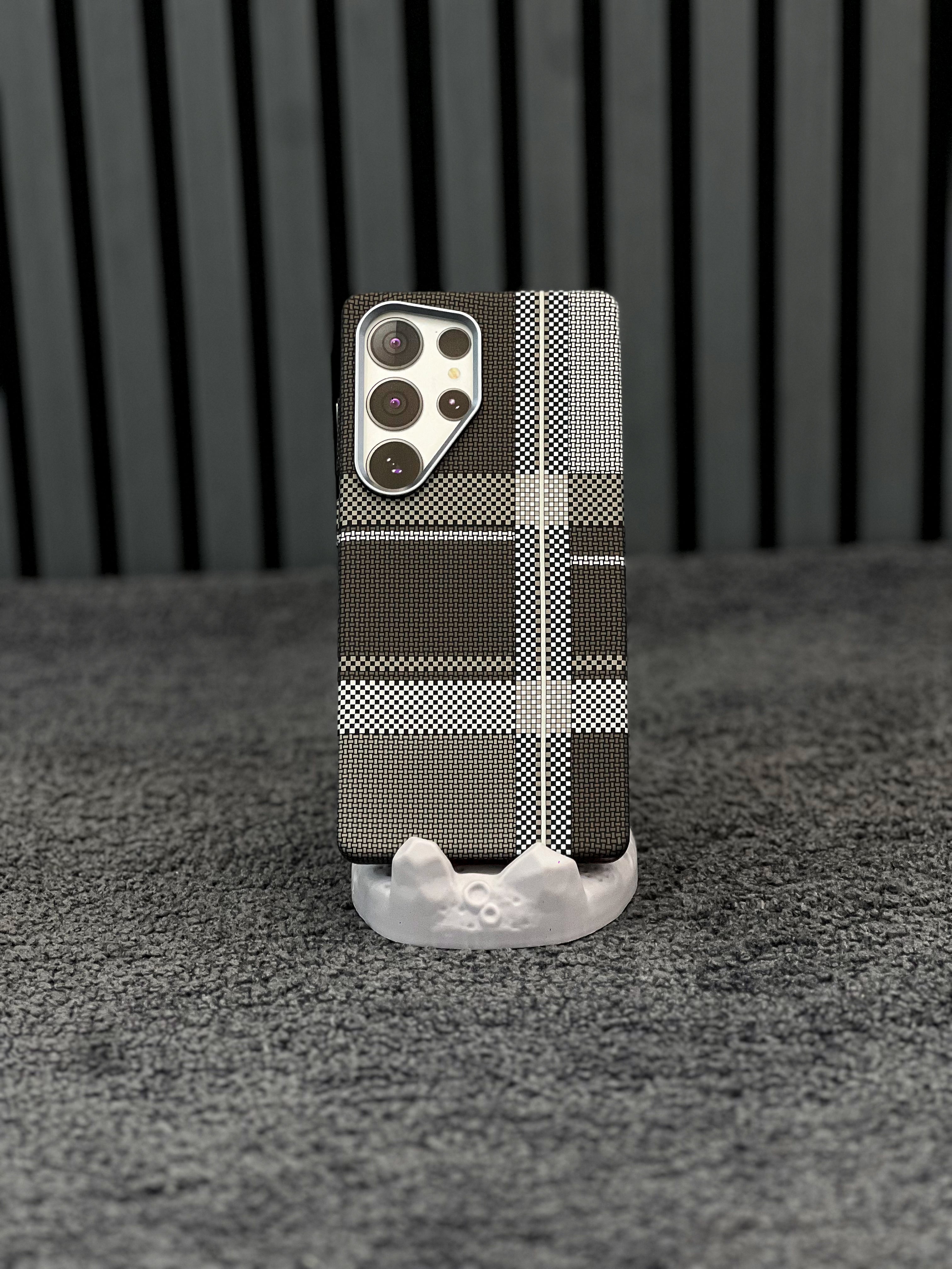 Timeless Tartan Case