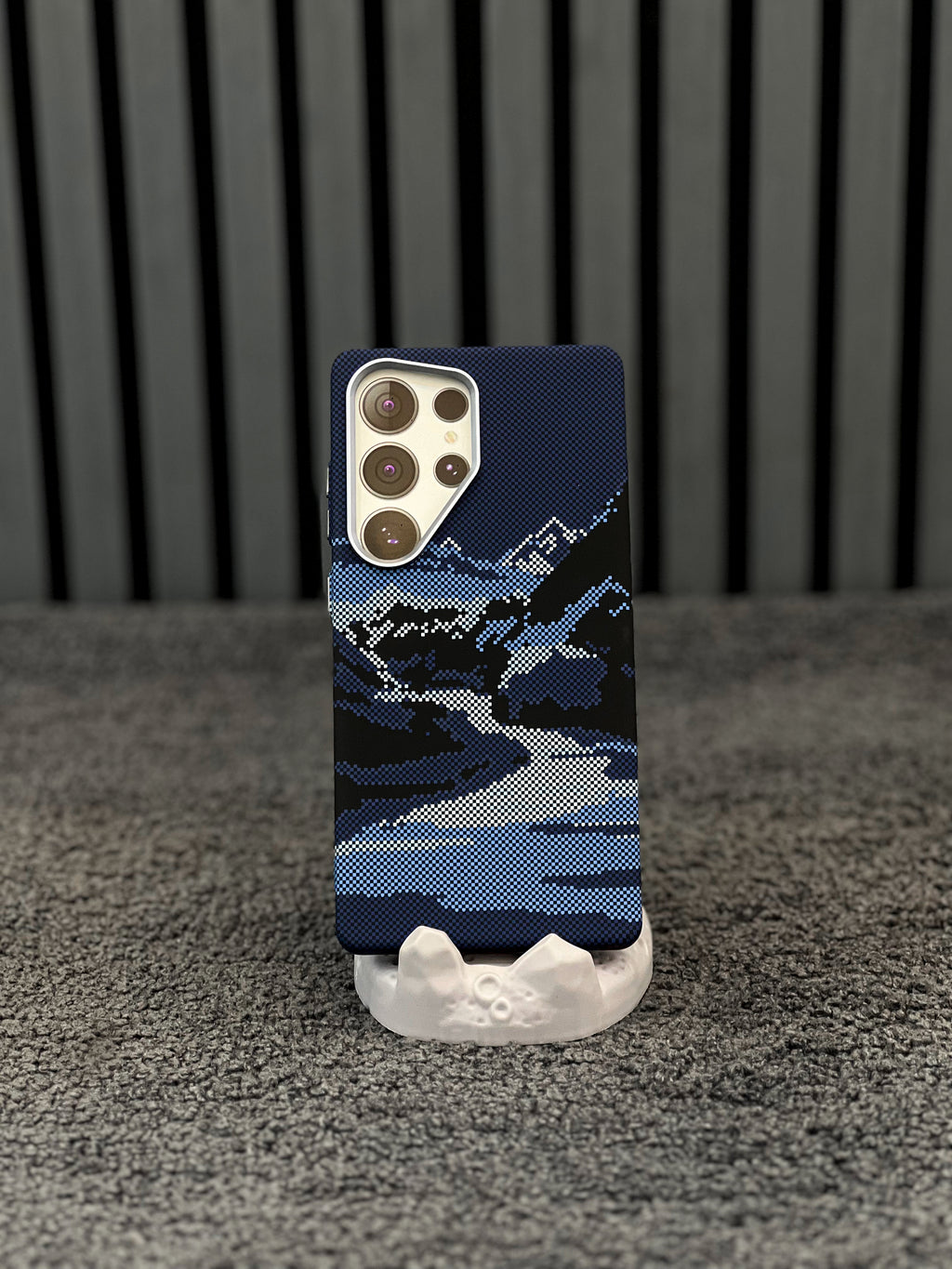 Pixel Valley Blue Case